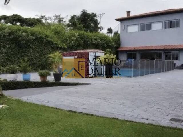 #42 - Casa para Venda em Jacareí - SP - 2